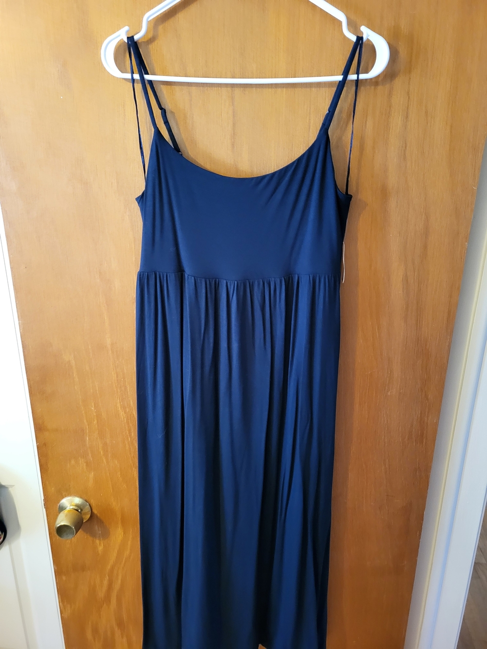 Old Navy Navy Spaghetti-Strap Maxi Dress